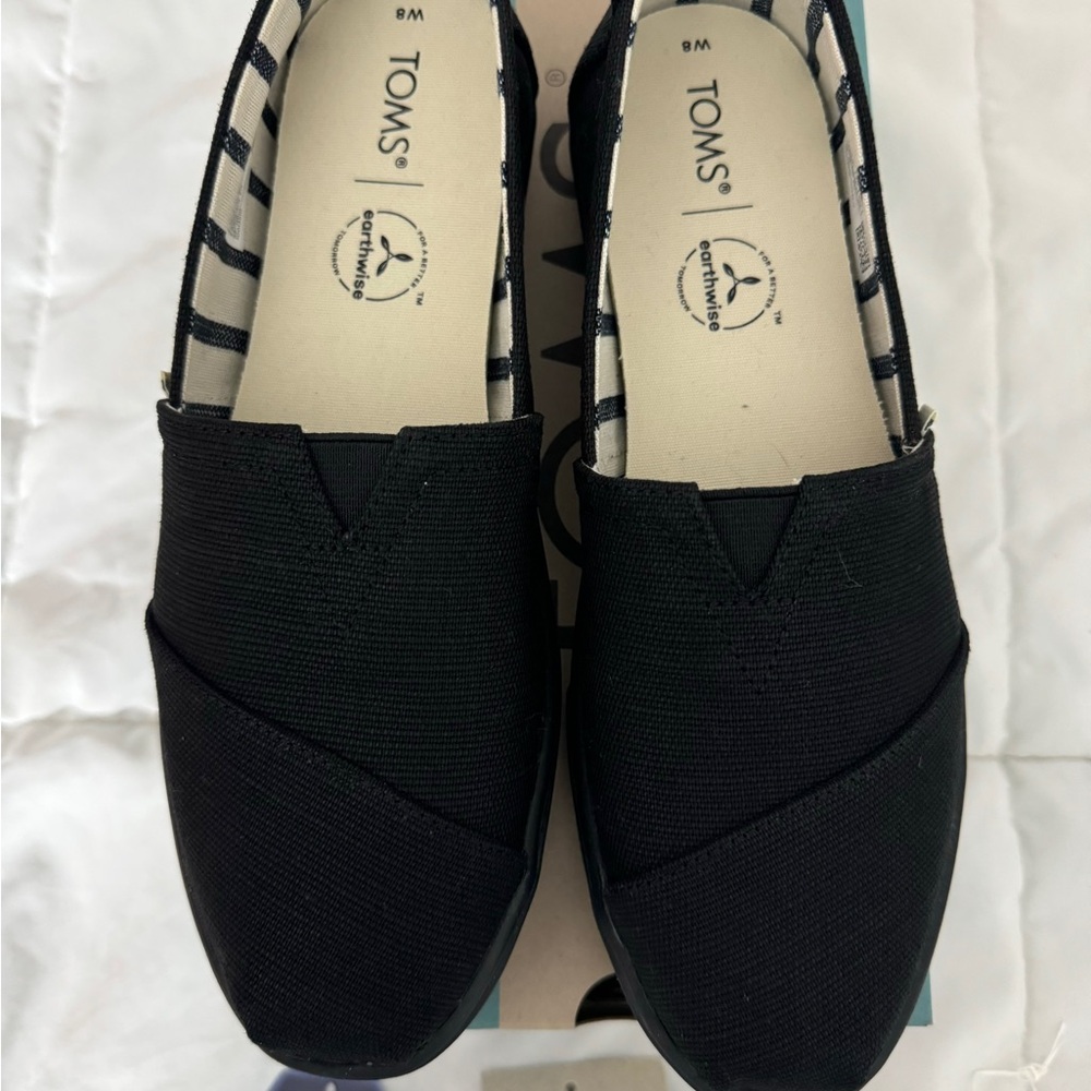 Toms Alpargata woman’s 8 black canvas slip on New in Box summer discontinued